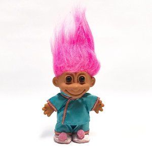 Vintage Russ Troll Doll Blue China Chinese Outfit Pink Hair Around the World